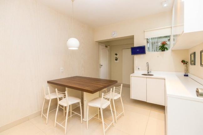 Imagem Casa com 4 Quartos à Venda, 480 m² em Alto De Pinheiros - São Paulo Imagem Casa com 4 Quartos à Venda, 480 m² em Alto De Pinheiros - São Paulo