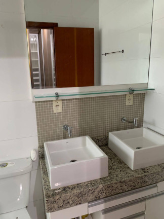 Imagem Cobertura com 4 Quartos à Venda, 180 m²