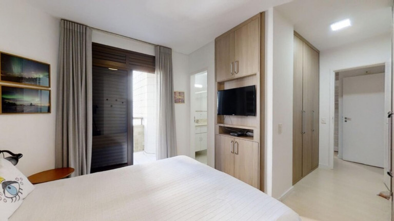 Imagem Imóvel com 3 Quartos à Venda, 121 m² em Moema - São Paulo