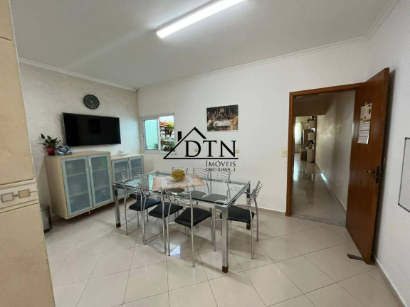 Imagem Casa com 3 Quartos à Venda, 239 m² em Vila Scarpelli - Santo André Imagem Casa com 3 Quartos à Venda, 239 m² em Vila Scarpelli - Santo André