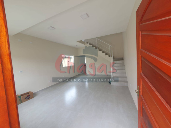 Imagem Sobrado com 2 Quartos à Venda, 90 m² em Golfinho - Caraguatatuba Imagem Sobrado com 2 Quartos à Venda, 90 m² em Golfinho - Caraguatatuba