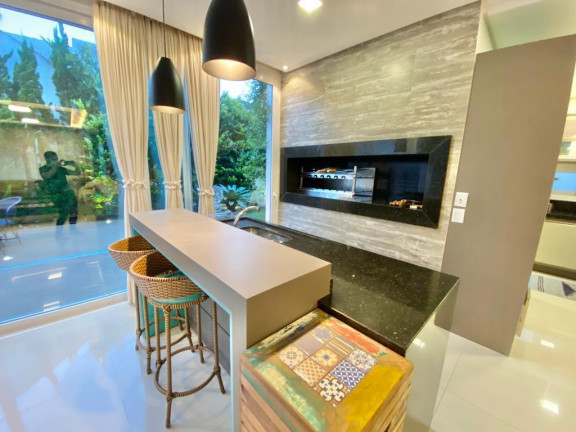 Imagem Casa com 5 Quartos à Venda, 294 m² em Zona Nova - Capao Da Canoa