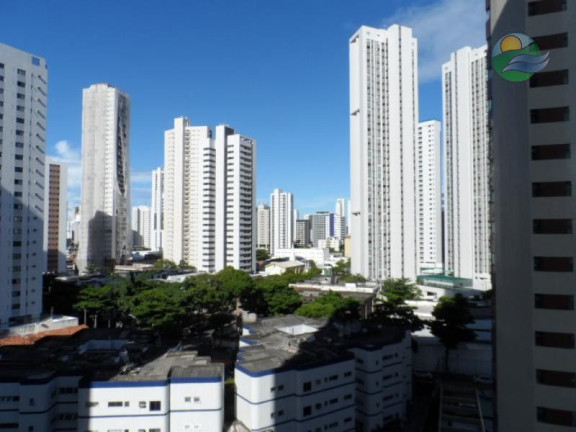 Imagem Apartamento com 4 Quartos à Venda, 156 m²