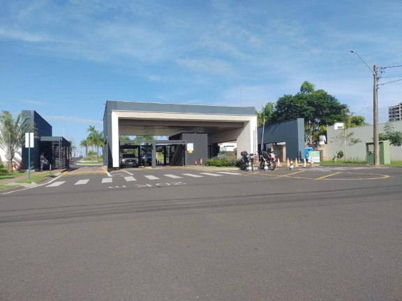 Casa à Venda, 300 m² em Parque Das Esmeraldas - Marília