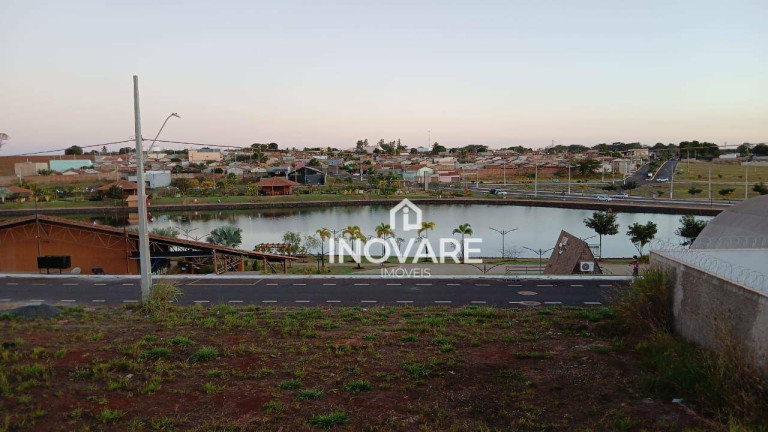 Imagem Casa com 3 Quartos à Venda, 170 m² em Araporã  - Araporã