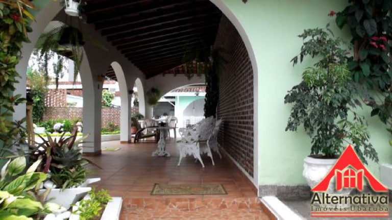 Imagem Casa com 4 Quartos à Venda, 1 m² em Itaguá - Ubatuba