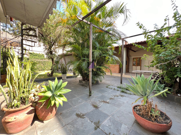 Imagem Casa com 3 Quartos à Venda, 360 m² em Higienópolis - Rio De Janeiro