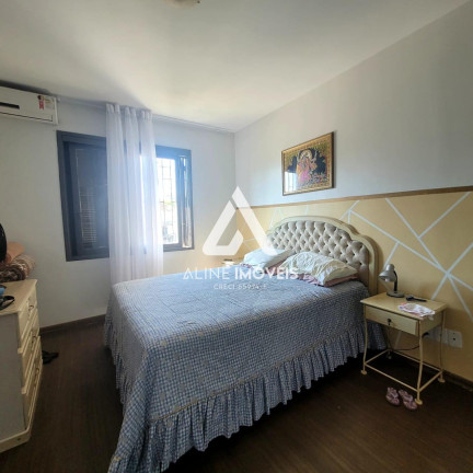 Imagem Casa com 3 Quartos à Venda, em Centro - Cruz Alta Imagem Casa com 3 Quartos à Venda, em Centro - Cruz Alta