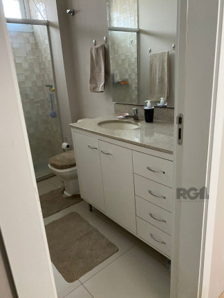 Imagem Apartamento com 3 Quartos à Venda, 120 m² em São João - Porto Alegre Imagem Apartamento com 3 Quartos à Venda, 120 m² em São João - Porto Alegre