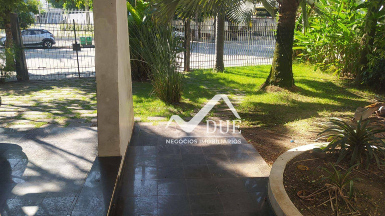 Imagem Imóvel à Venda, 888 m² em Gonzaga - Santos Imagem Imóvel à Venda, 888 m² em Gonzaga - Santos
