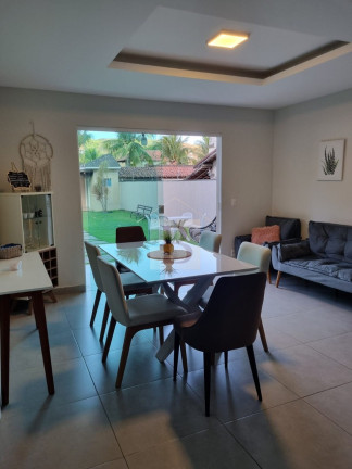Imagem Casa com 3 Quartos à Venda, 220 m² em Recanto De Itaipuaçu (itaipuaçu) - Maricá Imagem Casa com 3 Quartos à Venda, 220 m² em Recanto De Itaipuaçu (itaipuaçu) - Maricá