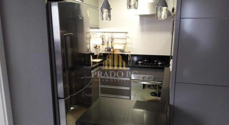 Imagem Cobertura com 4 Quartos à Venda, 290 m² em Centro - Balneário Camboriú