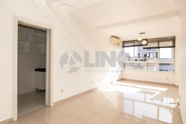 Apartamento com 3 Quartos à Venda, 85 m² em Jardim Lindóia - Porto Alegre