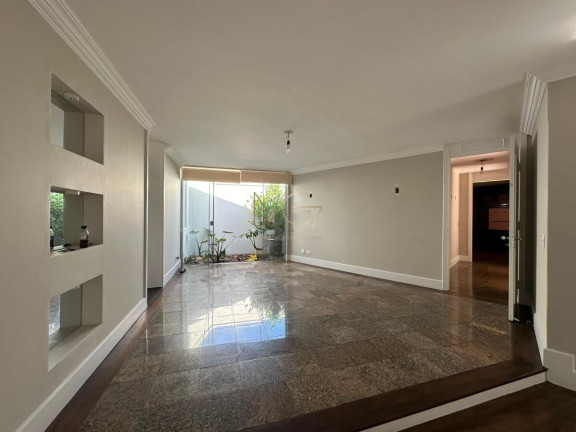Imagem Casa com 3 Quartos à Venda, 278 m² em Batel - Curitiba