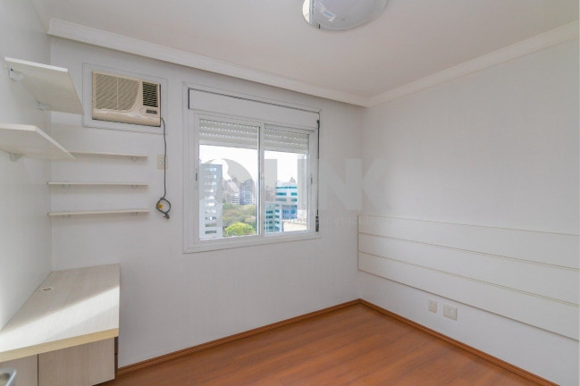 Imagem Apartamento com 2 Quartos à Venda, 88 m² em Moinhos De Vento - Porto Alegre