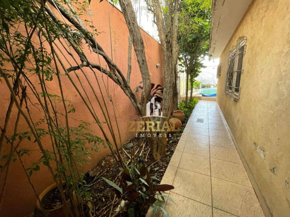 Imagem Casa com 3 Quartos à Venda, 500 m² em Santa Paula - São Caetano Do Sul