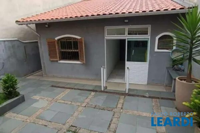 Imagem Casa com 3 Quartos à Venda, 198 m² em Campestre - Santo André