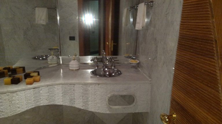 Imagem Casa com 8 Quartos à Venda, 1.172 m² em Guarajuba - Camaçari