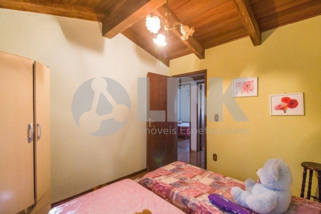 Imagem Casa com 3 Quartos à Venda, 218 m² em Ipanema - Porto Alegre