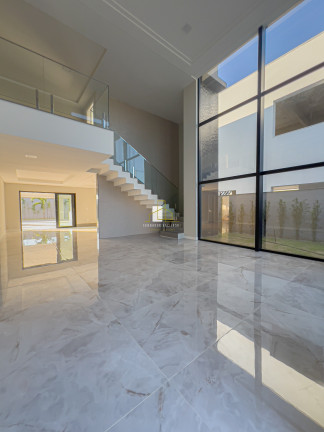 Imagem Casa com 4 Quartos à Venda, 370 m² em Alphaville Jacuhy - Serra Imagem Casa com 4 Quartos à Venda, 370 m² em Alphaville Jacuhy - Serra