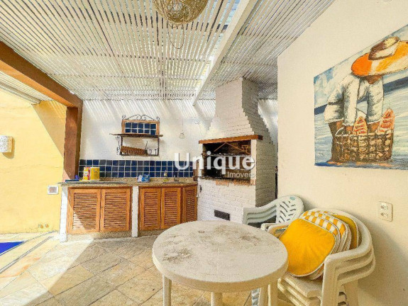 Imagem Casa com 4 Quartos à Venda, 180 m² em Ferradura - Armação Dos Búzios