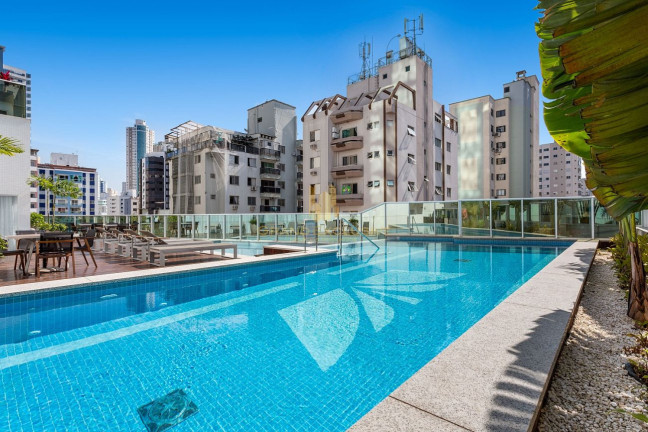 Imagem Apartamento com 4 Quartos à Venda, 140 m² em Centro - Balneário Camboriú Imagem Apartamento com 4 Quartos à Venda, 140 m² em Centro - Balneário Camboriú