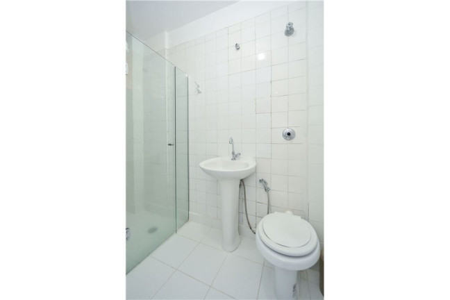 Imagem Imóvel com 1 Quarto à Venda, em Higienópolis - São Paulo Imagem Imóvel com 1 Quarto à Venda, em Higienópolis - São Paulo
