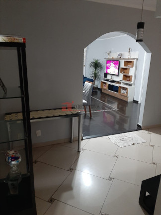 Imagem Sobrado com 4 Quartos à Venda,  em Cipava - Osasco