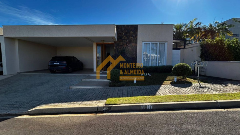 Casa de Condomínio com 2 Quartos à Venda, 130 m² em Vila Popular - Itapetininga