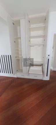 Imagem Casa com 4 Quartos à Venda, 315 m² em Alphaville - Santana De Parnaíba