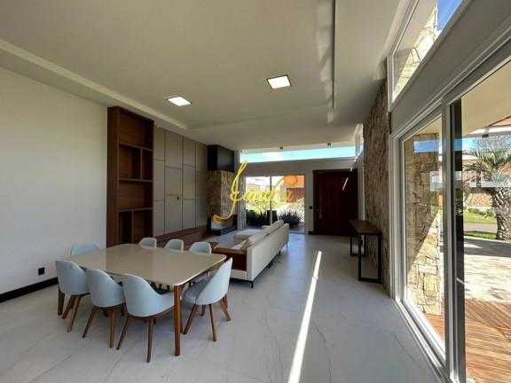 Imagem Casa de Condomínio com 5 Quartos à Venda, 230 m² em Atlantida - Xangri-la