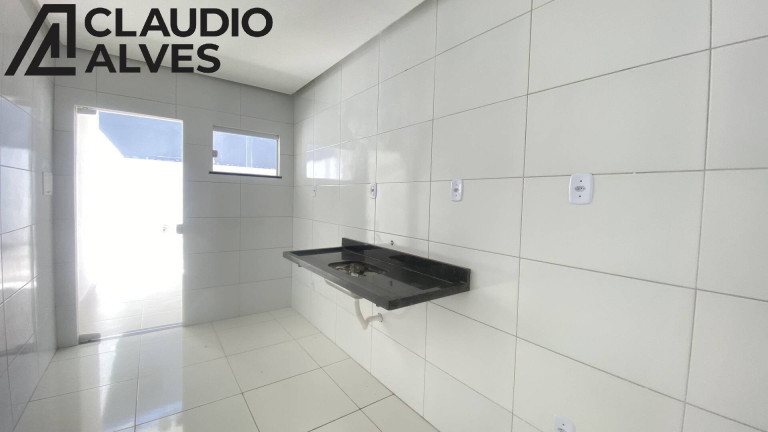 Imagem Casa com 2 Quartos à Venda, 80 m² em Mangabeira - Feira De Santana