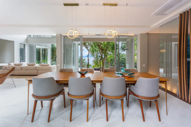 Imagem Casa com 4 Quartos à Venda, 524 m² em Estaleirinho - Balneário Camboriú