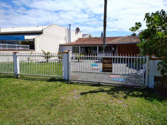 Imagem Casa com 3 Quartos à Venda, 360 m² em Balneário Barra Do Sul