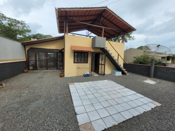Imagem Casa com 4 Quartos à Venda, 179 m² em Balneário Cambiju - Itapoá Imagem Casa com 4 Quartos à Venda, 179 m² em Balneário Cambiju - Itapoá