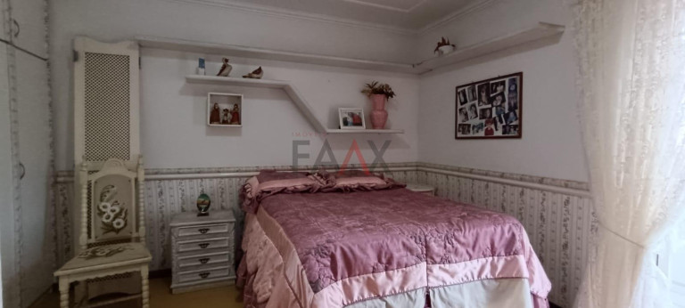 Imagem Casa com 5 Quartos para Alugar, 470 m² em Bonsucesso - Guarapuava Imagem Casa com 5 Quartos para Alugar, 470 m² em Bonsucesso - Guarapuava