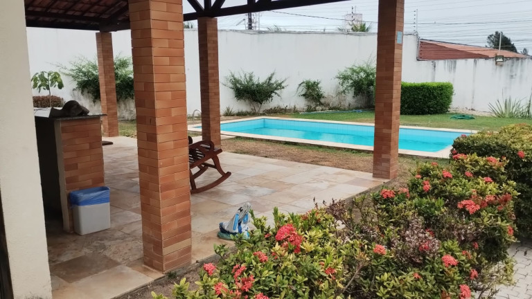 Casa de Condomínio com 3 Quartos à Venda, 116 m² em Sapiranga-coité - Fortaleza