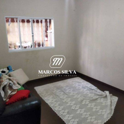 Imagem Casa com 4 Quartos à Venda, 256 m² em Luizote De Freitas - Uberlândia