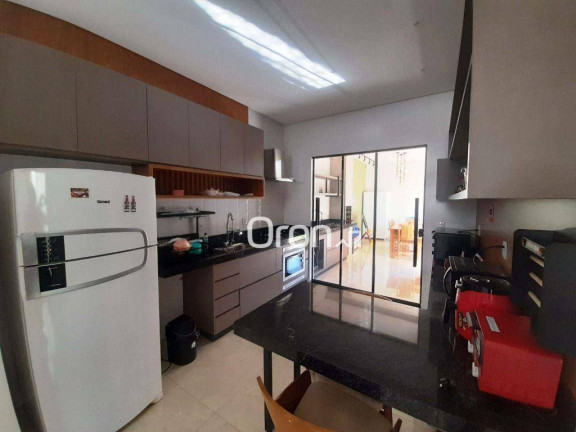 Imagem Casa com 3 Quartos à Venda, 172 m² em Santa Genoveva - Goiânia Imagem Casa com 3 Quartos à Venda, 172 m² em Santa Genoveva - Goiânia