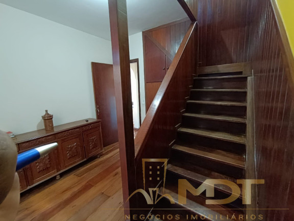 Imagem Sobrado com 4 Quartos à Venda, 314 m² em Eymard - Belo Horizonte