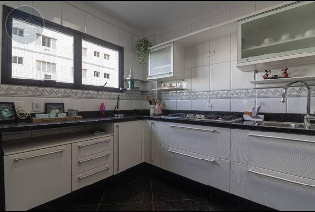 Imagem Apartamento com 4 Quartos à Venda, 250 m² em Canto Do Forte - Praia Grande Imagem Apartamento com 4 Quartos à Venda, 250 m² em Canto Do Forte - Praia Grande