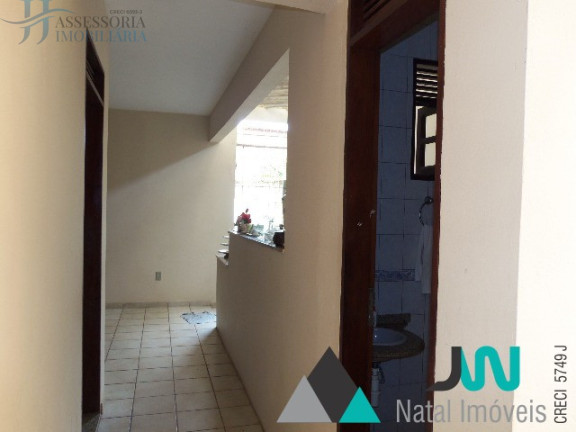 Imagem Casa com 3 Quartos para Alugar ou Temporada, 220 m² em Emaús - Parnamirim