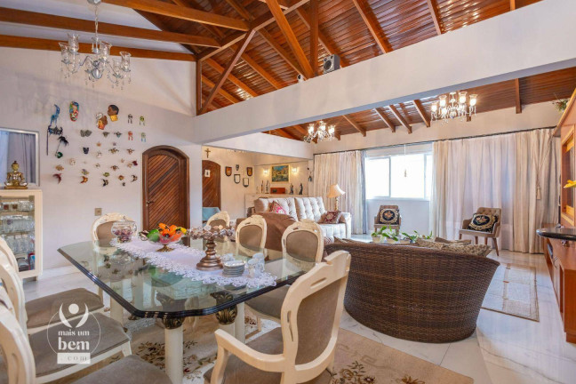 Imagem Casa com 5 Quartos à Venda, 365 m² em Jardim Das Américas - Curitiba