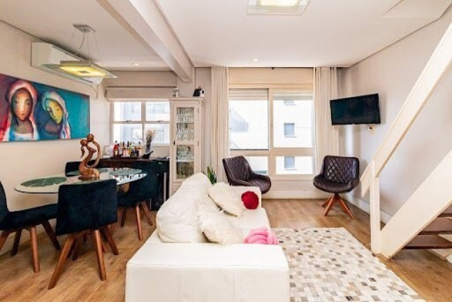 Imagem Apartamento com 3 Quartos à Venda, 133 m² em Cidade Baixa - Porto Alegre Imagem Apartamento com 3 Quartos à Venda, 133 m² em Cidade Baixa - Porto Alegre