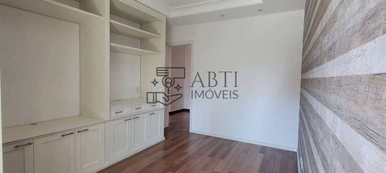 Imagem Apartamento com 4 Quartos para Alugar, 130 m² em Moema - São Paulo