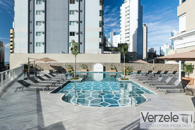 Imagem Apartamento com 4 Quartos à Venda, 240 m² em Centro - Balneário Camboriú