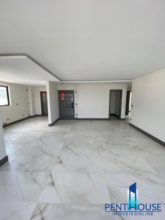 Imagem Apartamento com 3 Quartos à Venda, 130 m² em Centro - Balneário Camboriú Imagem Apartamento com 3 Quartos à Venda, 130 m² em Centro - Balneário Camboriú
