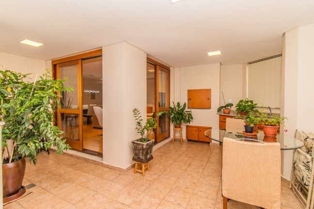 Imagem Apartamento com 3 Quartos à Venda, 146 m² em Centro - Canoas