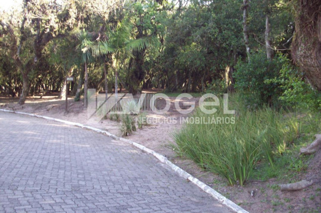 Imagem Imóvel à Venda, 900 m² em Bairro Não Informado - Tramandai Imagem Imóvel à Venda, 900 m² em Bairro Não Informado - Tramandai