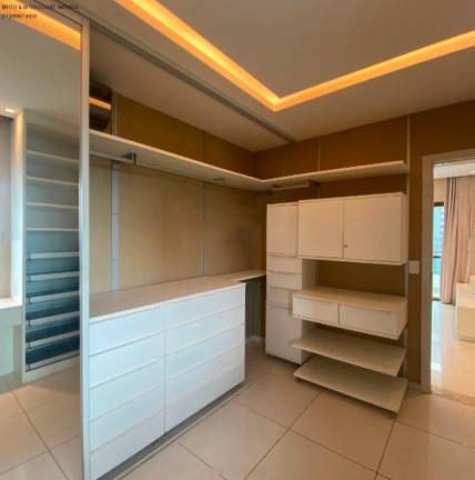 Imagem Imóvel com 3 Quartos à Venda, 180 m² em Vitória - Salvador Imagem Imóvel com 3 Quartos à Venda, 180 m² em Vitória - Salvador